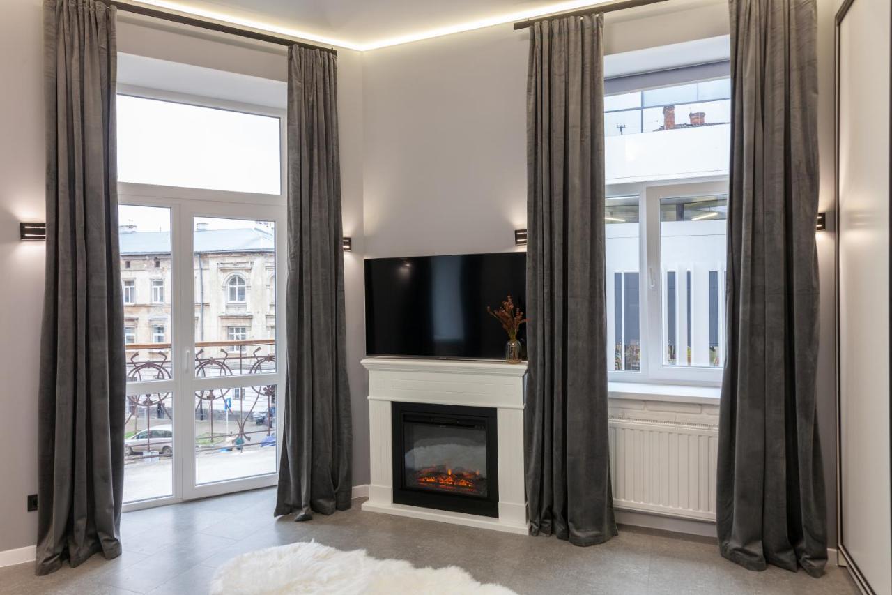 Two Bedrooms 13 Shpytalna Street Lviv Extérieur photo